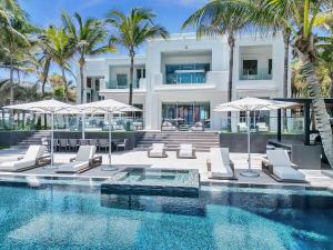 Grant Cardone Lists $42 Million Miami Mansion on Propy’s Blockchain Real Estate Platform