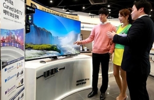 Samsung Set the Price of Curved UHD TV at 5.9 Mil. Won